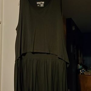 1x Latched Mama Nursing Tank